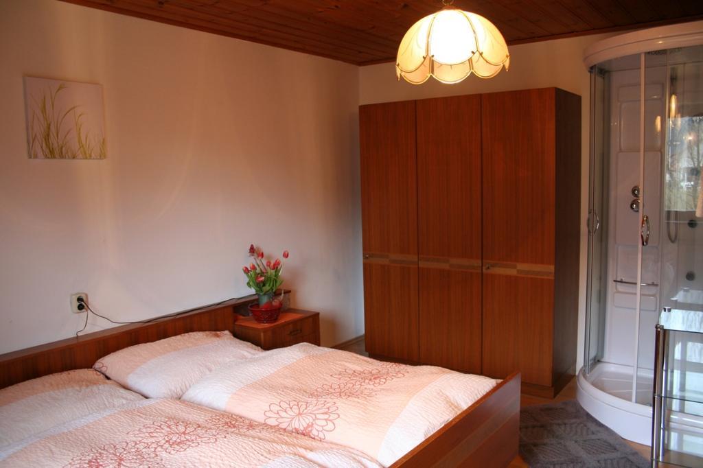 Ferienwohnungen Grabnerbauer モントゼー 部屋 写真
