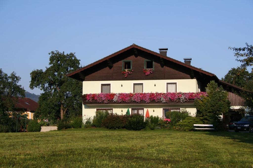 Ferienwohnungen Grabnerbauer モントゼー 部屋 写真